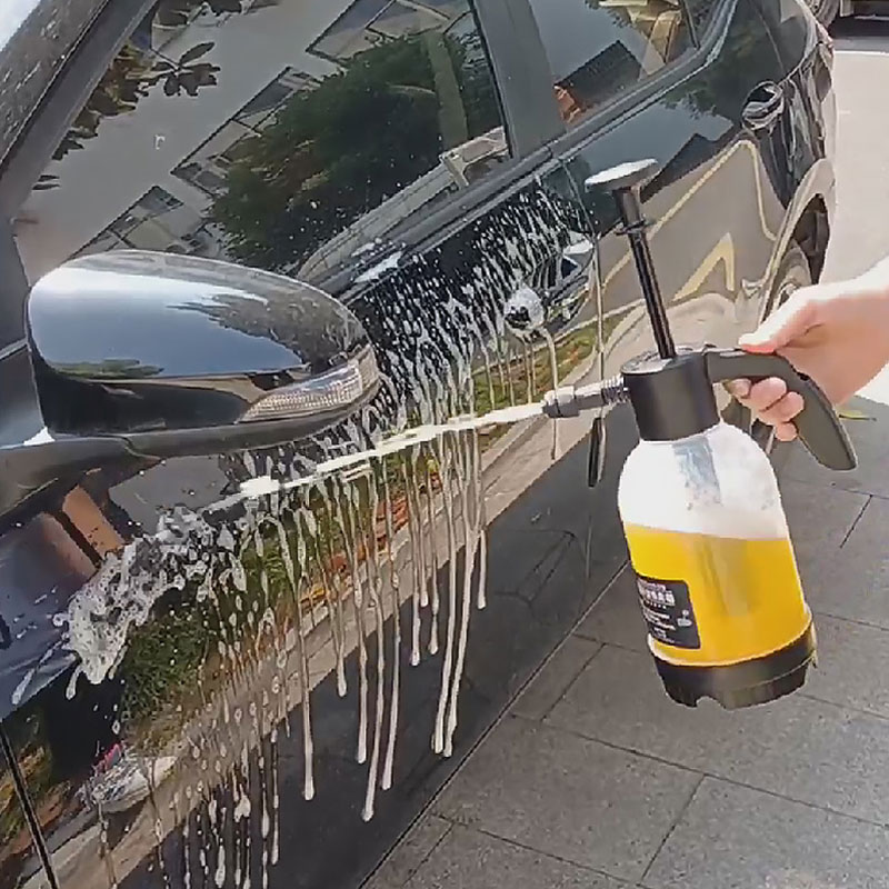 2L Hand Pump Foam Sprayer Hand - Foam Cannon Car Wash recensione e prezzo