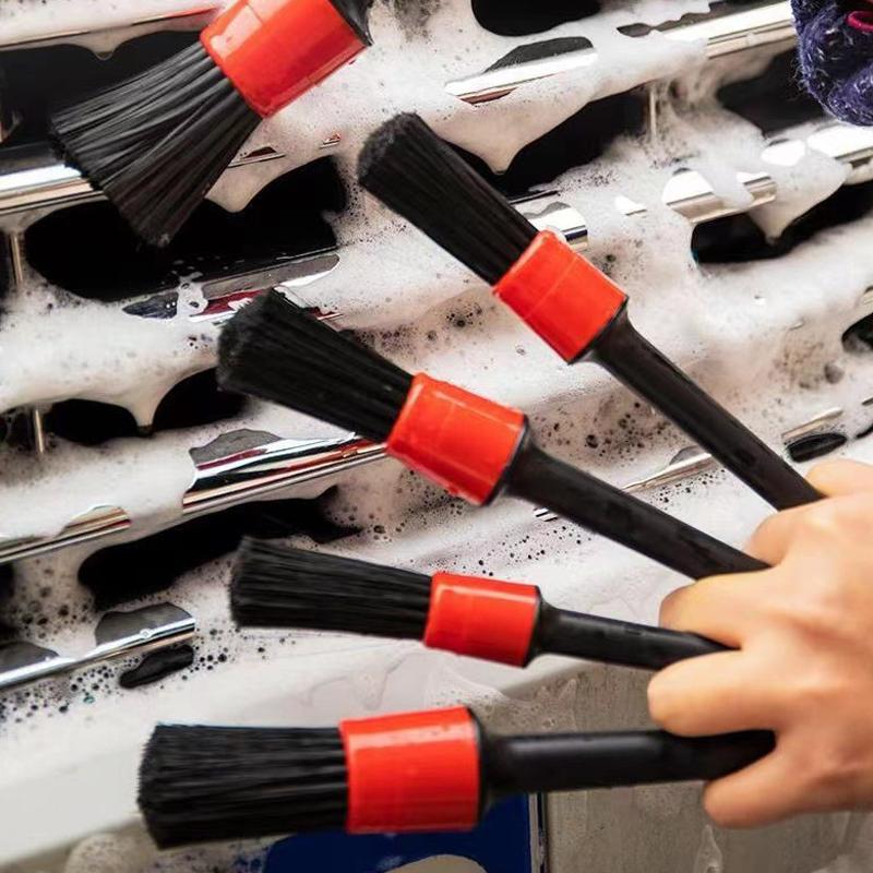 5PCS Car Detailing Brush Set P - Interior Detailing Kit recensione e prezzo