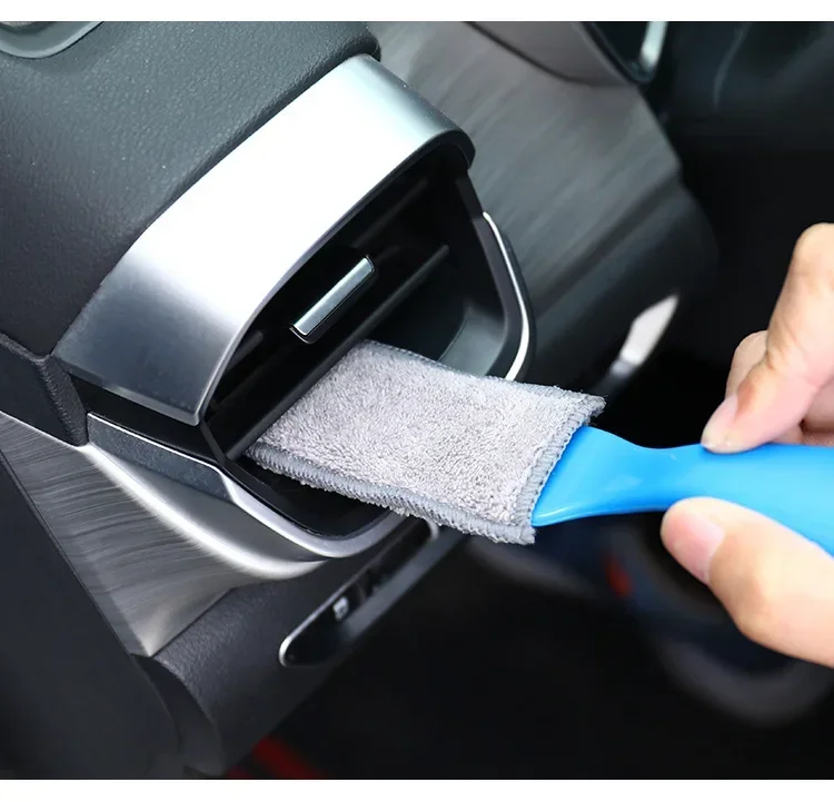 Double-Sided Car Air Condition - Car Cleaning Brush recensione e prezzo