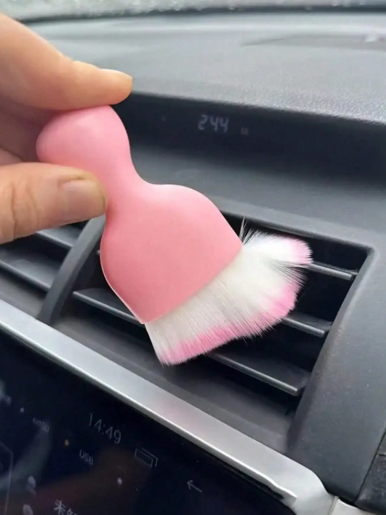 This Car Cleaning Brush Is Sui - Car Cleaning Brush recensione e prezzo